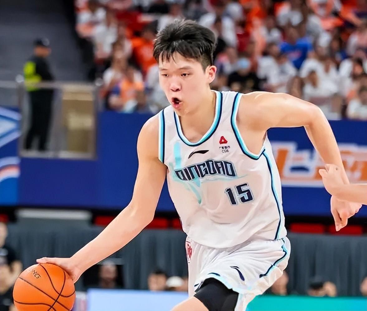 开云娱乐-转折点巴塞罗那豪取连胜，欧联窗口期攻防权衡，管理层满意，数据趋势出现新变化