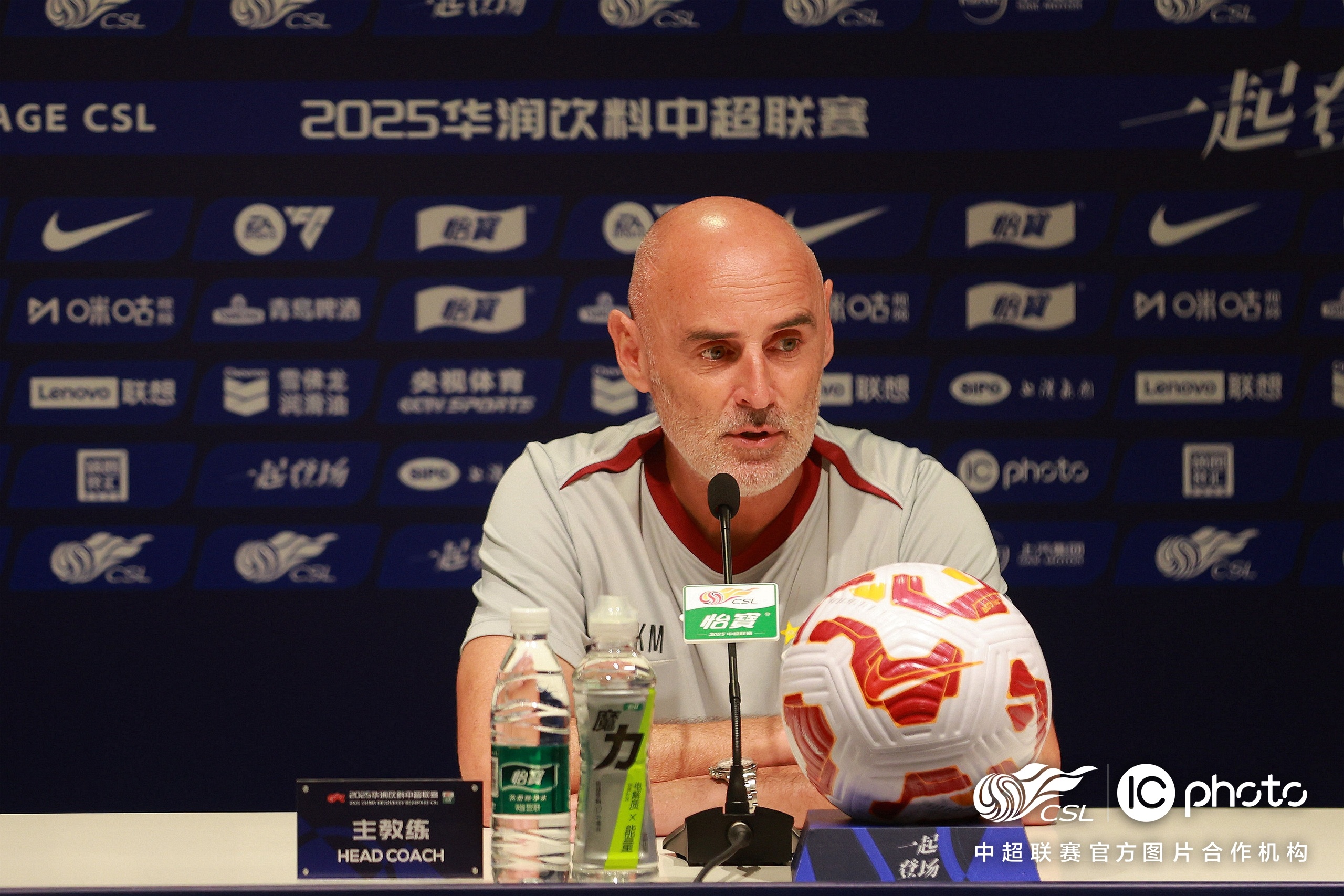 开云娱乐-斯图加特迎中超关键赛，转会期造点机会，底气十足，资深球员宣示担当的简单介绍